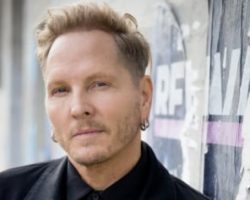 MATT SORUM Looks Back On His Time With GUNS N' ROSES: 'In Retrospect, Maybe I Would Have Handled It Differently'