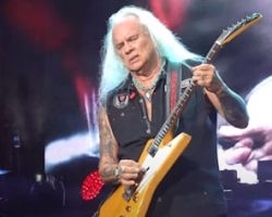 LYNYRD SKYNYRD's RICKEY MEDLOCKE Explains Decision To Carry On Without Any Original Members