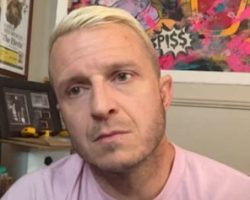 Will ALEX VARKATZAS Perform ATREYU Songs With His New Band DEAD ICARUS? He Responds