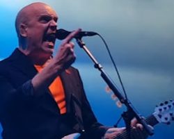 DEVIN TOWNSEND: 'I Think That Musicians Aren't Necessarily Responsible For Songs'