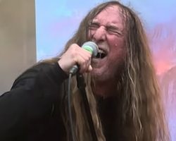 JOHN TARDY: There Are 'More Young Kids' And 'More Girls' Than Ever Coming To OBITUARY Shows