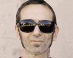 GODSMACK's SHANNON LARKIN Reflects On The Moment He Realized He Had 'Made It' As A 'Rock Star'