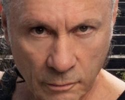 BRUCE DICKINSON Says One Song On His Upcoming 'The Mandrake Project' Album Is Over 20 Years Old