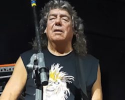 DENNIS STRATTON On Performing With IRON MAIDEN Again: 'It's Still On My Bucket List'
