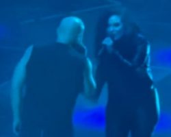 Watch: DISTURBED Performs 'Don't Tell Me' Live For First Time With PLUSH's MORIAH FORMICA