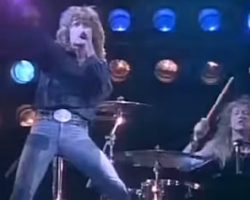 Original KINGDOM COME Singer LENNY WOLF Pays Tribute To JAMES KOTTAK: 'A Very Lovable, Emotional And Charming Guy'