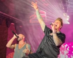 PAPA ROACH Releases Live Version Of 'Scars' Featuring CHRIS DAUGHTRY
