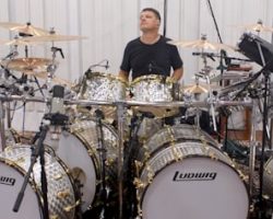 Watch: KORN Drummer RAY LUZIER Plays Classic VAN HALEN Songs On ALEX VAN HALEN's 2012 Drum Kit