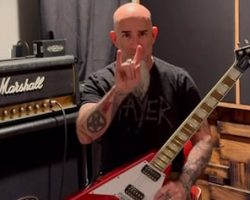 ANTHRAX's SCOTT IAN Celebrates 60th Birthday By Throwing 'Epic' Party Featuring Jam With Musician Friends: Photos, Video