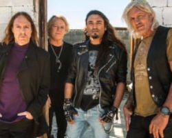 THE END MACHINE Feat. GEORGE LYNCH, JEFF PILSON: 'The Quantum Phase' Album Due In March