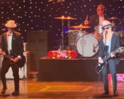 Watch BILLY GIBBONS And MATT SORUM Perform ZZ TOP Classics On 'Rock Legends Cruise XI'
