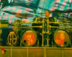 PANTERA's CHARLIE BENANTE: Drum Kit Rundown For North American Stadium Tour With METALLICA