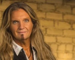 JOEL HOEKSTRA Explains How He Landed Gig As ACCEPT's New Touring Guitarist