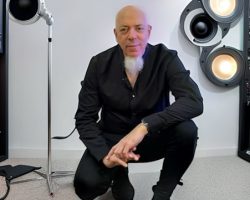 DREAM THEATER Keyboardist JORDAN RUDESS Signs To INSIDEOUT MUSIC For New Solo Album