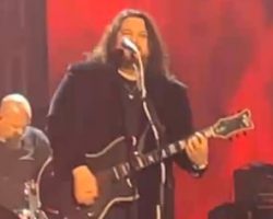 Watch: MAMMOTH WVH Covers BON JOVI's 'Have A Nice Day' At MusiCares Gala Honoring JON BON JOVI