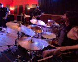 MIKE MUIR Praises New INFECTIOUS GROOVES Drummer JAY WEINBERG: 'We're Super Excited' For The Upcoming Shows