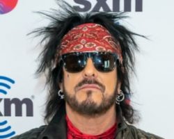 MÖTLEY CRÜE's NIKKI SIXX Awarded Legal Fees In Stalker Case
