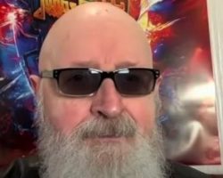 JUDAS PRIEST's ROB HALFORD On Setlist For 'Invincible Shield' Tour: 'There'll Probably Be At Least Two Or Three Deep Cuts'