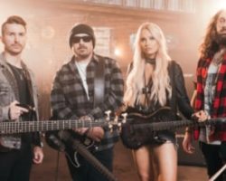 SOPHIE LLOYD Enlists BLACK STONE CHERRY's CHRIS ROBERTSON For Latest Single 'Let It Hurt'