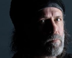 SIX FEET UNDER's CHRIS BARNES Explains Why He Quit Smoking Weed