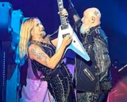 JUDAS PRIEST Performs 'Sword Of Damocles' And 'Crown Of Horns' Live For First Time