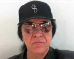 GENE SIMMONS Announces Facebook Live Event For This Thursday: 'I'll Be Answering Your Questions'