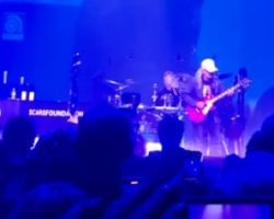 GODSMACK Joined By AEROSMITH's BRAD WHITFORD For 'Dream On' Performance In Nashville During 2024 'Vibez Tour'