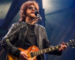 JEFF LYNNE's ELO Announces Final Tour