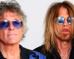 KINGDOM COME Bassist JOHNNY B. FRANK: JAMES KOTTAK Was 'A Closet Drinker' Who 'Would Deny That He Was An Alcoholic'