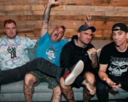 NEW FOUND GLORY To Celebrate 20th Anniversary Of Iconic Album 'Catalyst' On U.S. Tour