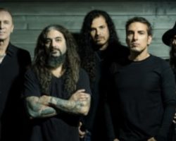 JEFF SCOTT SOTO: 'We Never Said SONS OF APOLLO Was Over'