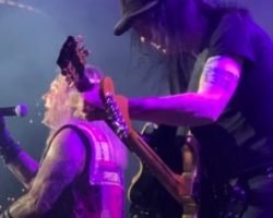 MICK MARS Sidesteps Question About VINCE NEIL's 'Declining' Singing Ability: 'It Is What It Is'