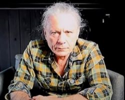 BRUCE DICKINSON: 'If I'd Have Been Able To Draw When I Was A Kid, I'm Sure I Would've Been An Artist'