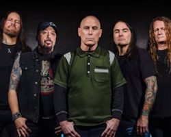 OVERKILL, EXODUS, ARMORED SAINT And Ex-MACHINE HEAD Members Join Forces In New Band CATEGORY 7