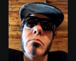 Ex-MORBID ANGEL Frontman DAVID VINCENT: 'I Don't Touch A Drop Of Alcohol Before I Get On Stage'
