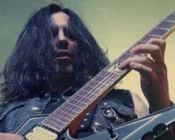 GUS G. Is 'Proud' Of His Guitar Solo In OZZY OSBOURNE Song 'Let Me Hear You Scream': 'It's Just Such A Cool Track'