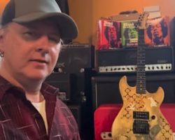 JERRY CANTRELL's Original G&L Rampage Guitar Wasn't Stolen After All; It Had Just Been Misplaced