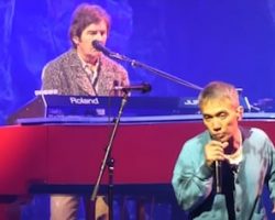 JOURNEY's JONATHAN CAIN: 'We're Very Happy With ARNEL PINEDA'