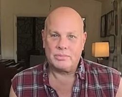 METAL CHURCH Guitarist KURDT VANDERHOOF's HALL AFLAME To Release 'Amplifire' Album In May