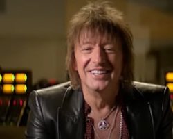 Ex-BON JOVI Guitarist RICHIE SAMBORA Returns With New Solo Single 'I Pray'