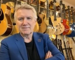 TRIUMPH's RIK EMMETT Recalls Managing A Heckler During Acoustic Concert