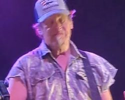 Watch: TED NUGENT Returns To Live Stage In Buda, Texas