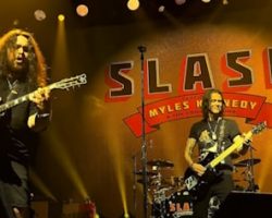 Watch: WOLFGANG VAN HALEN Joins SLASH FEATURING MYLES KENNEDY & THE CONSPIRATORS For 'Highway To Hell' Cover