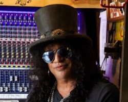 SLASH On Artificial Intelligence In Music: 'I'm Not Super Excited About This New Development'