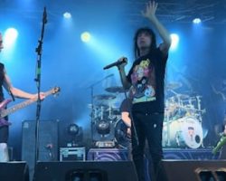 DAN LILKER Says Playing With ANTHRAX Again After 40 Years Was 'A Fun, Positive Experience'