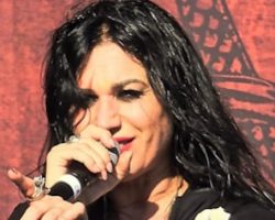 LACUNA COIL's CRISTINA SCABBIA On Artificial Intelligence In Music: 'My First Impression Is That I Hate It Deeply'