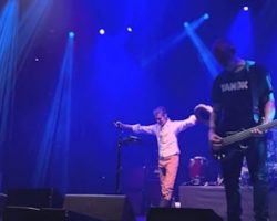 JANE'S ADDICTION's Classic Lineup Announces Summer 2024 Tour With LOVE AND ROCKETS