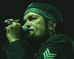 Original SALIVA Singer JOSEY SCOTT Says His New Band Isn't Afraid To Draw Influences From All Music Genres