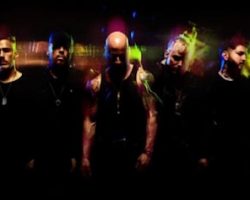 DAUGHTRY Releases New Single 'Nervous'