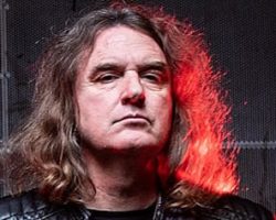 DAVID ELLEFSON On Whether He Would Attend MEGADETH's Hypothetical ROCK HALL Induction: 'When You Get Invited To The Party, You Always RSVP'